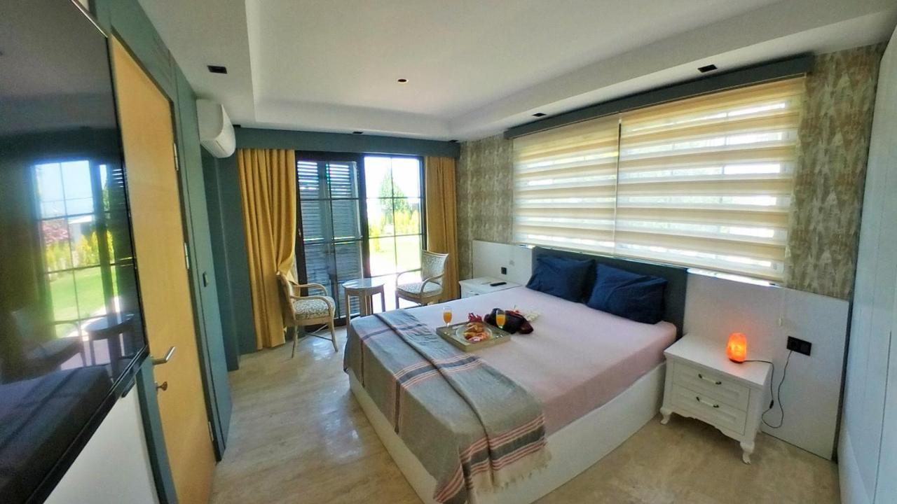 Fun&Sun River Villas With Amazing Landscape 5+1 Belek Exterior photo
